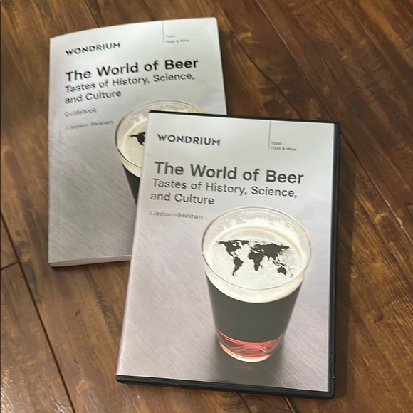 The World of Beer: Tastes of History, Science, and Culture Wondrium DVDs /‎ Book - Picture 1 of 4